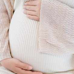 财报显示，Alp📲🛳代孕一个孩子多少钱habet第四季🇹🇬度营收为1138↪